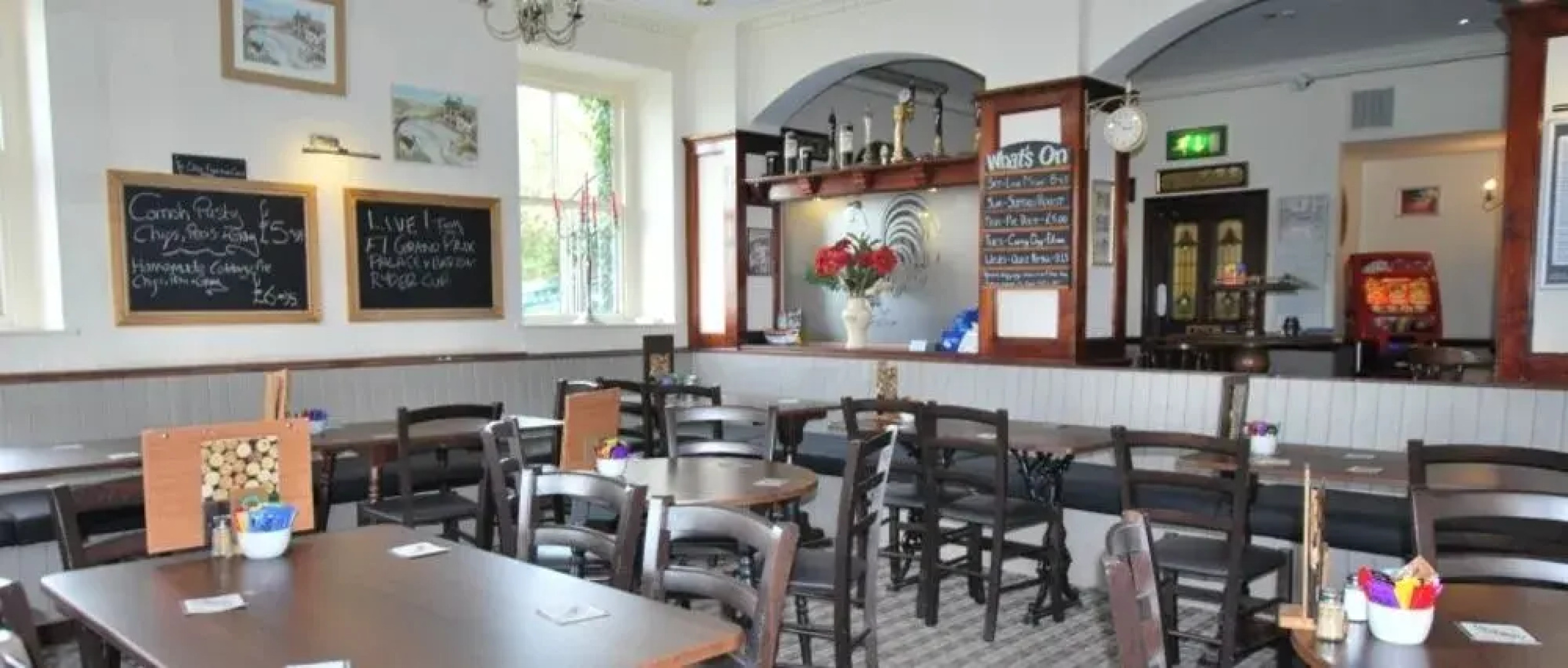 Ye Olde Fighting Cocks