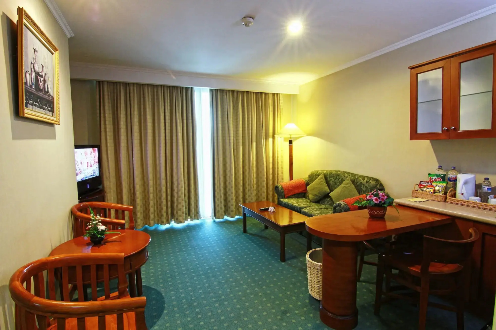 Grand Arkenso Parkview Hotel