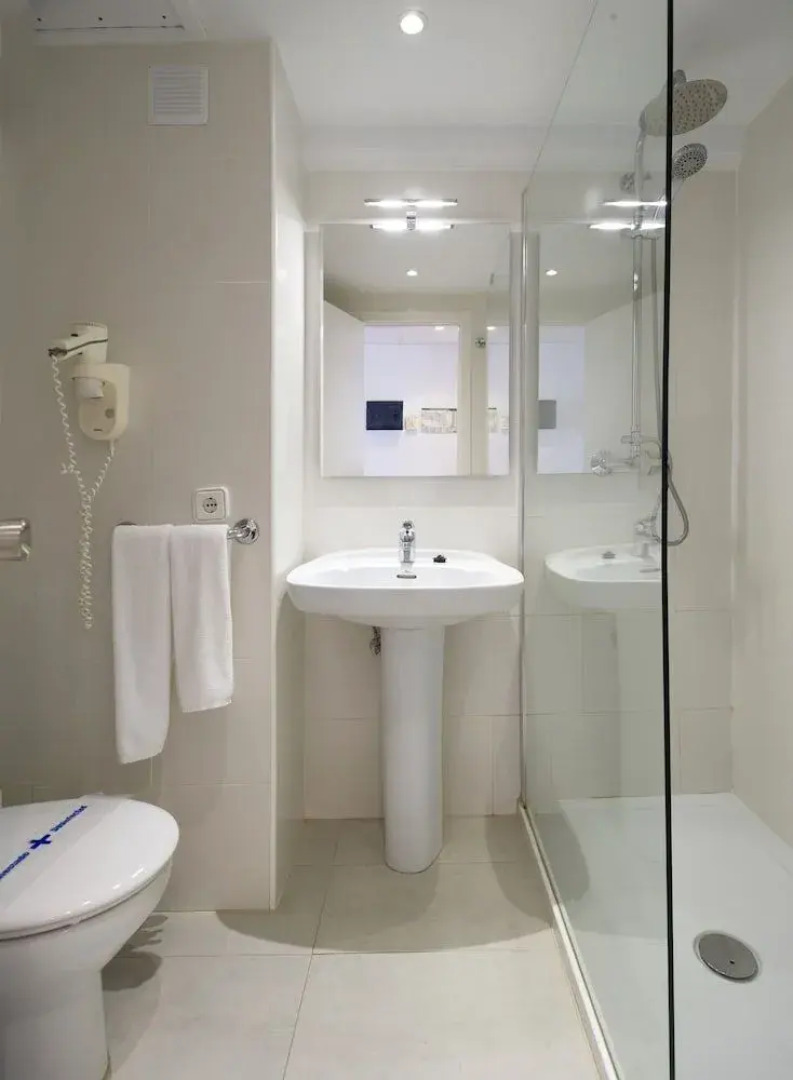 Coral Star Apartments