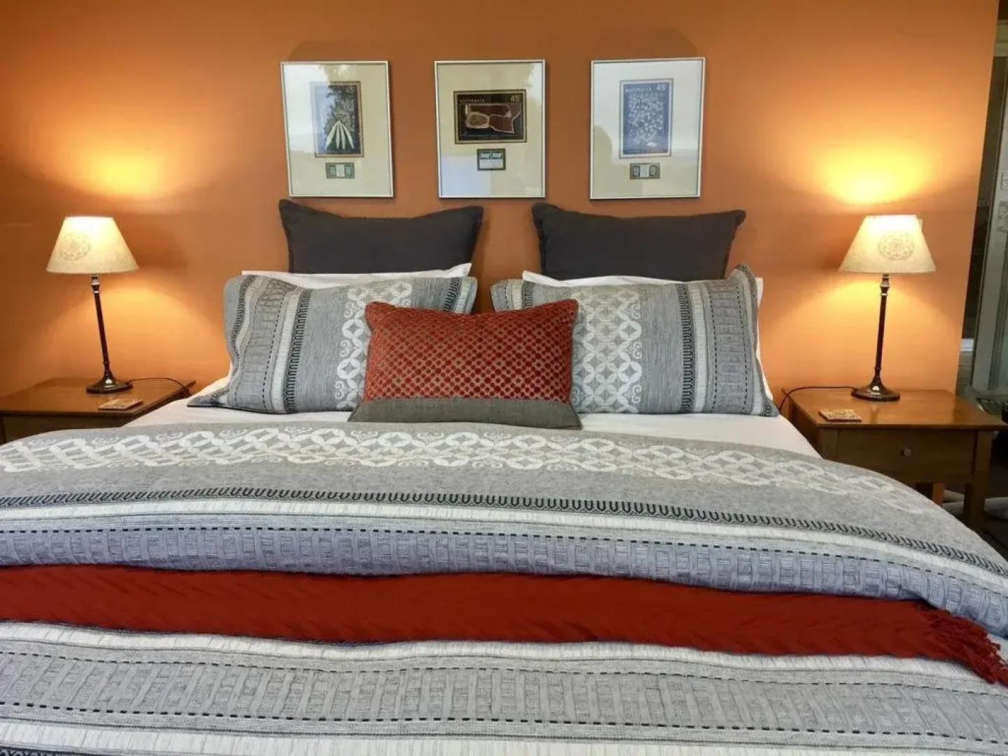 Llarrinda Bed & Breakfast