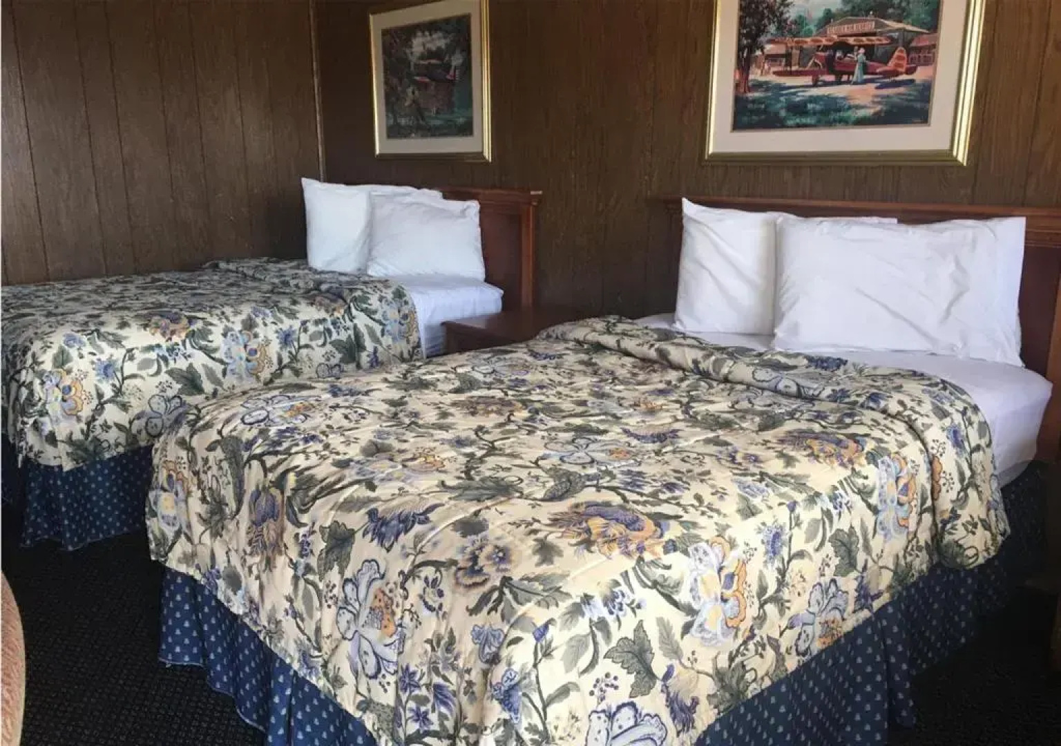 Sky Palace Inn and Suites El Dorado