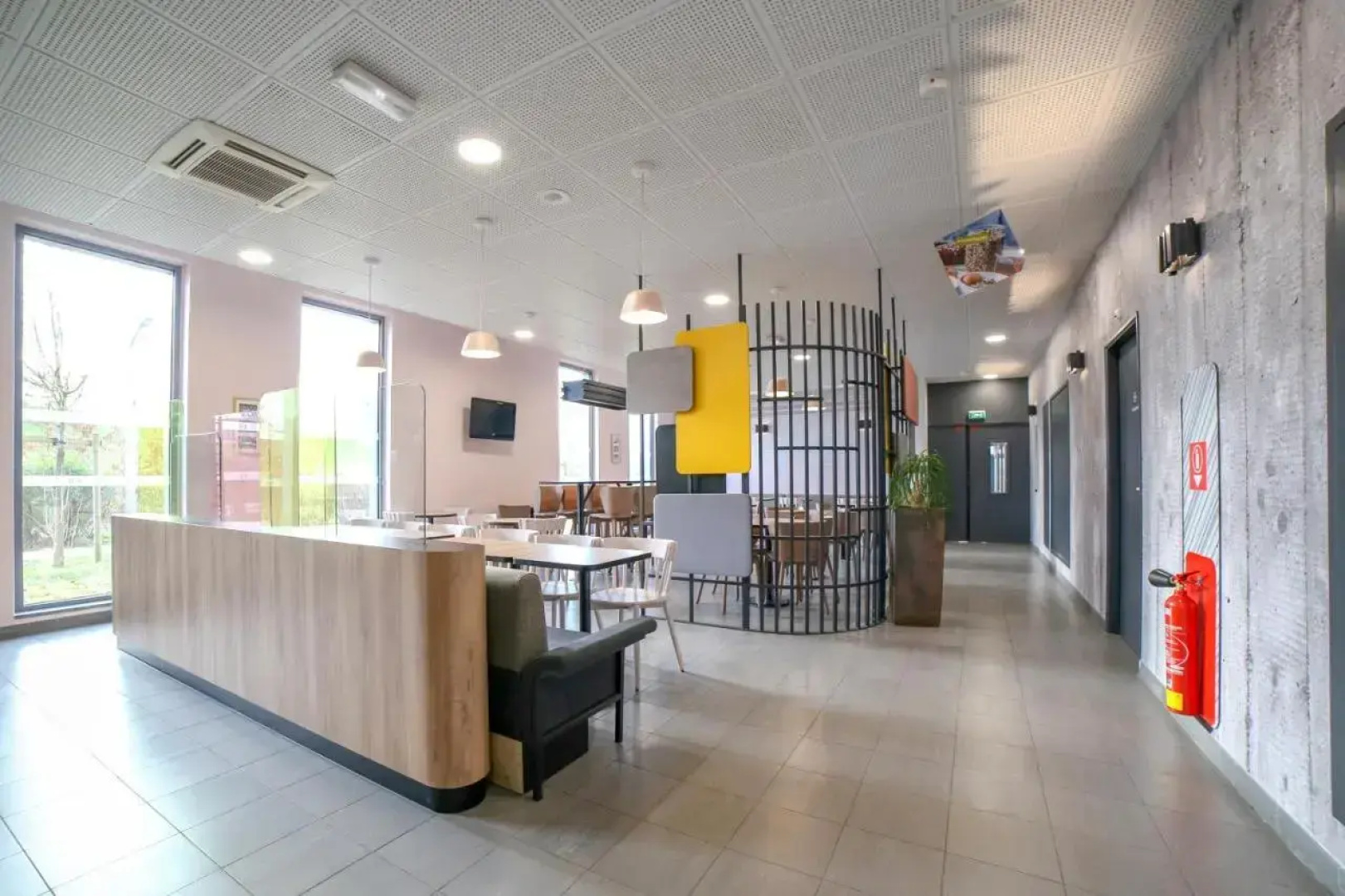 B&B HOTEL Reims Bezannes