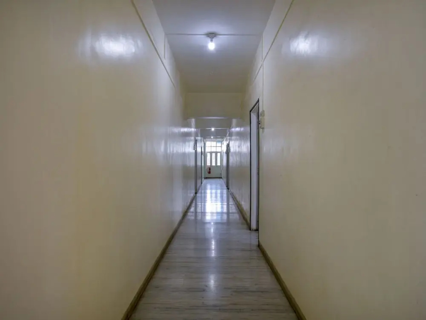 OYO 15199 Hotel Shree Maya