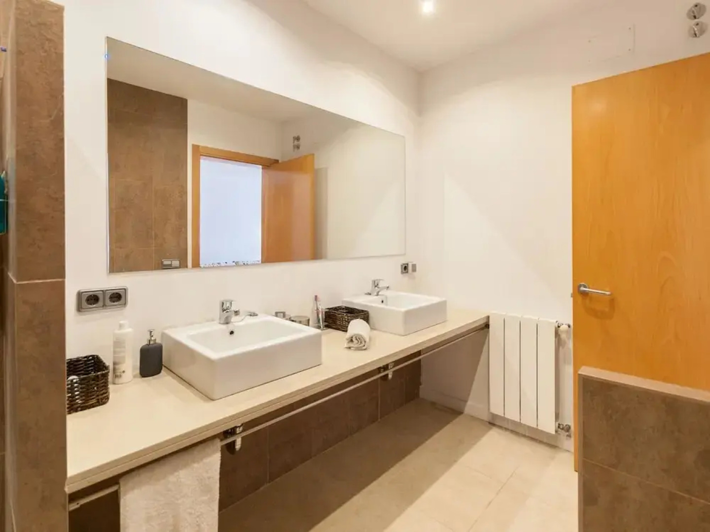 Fantastic Holiday Home in St Pere Pescador Spain With Pool