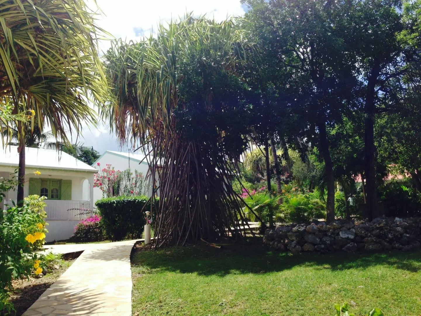 Hotel Restaurant Au Village De Menard