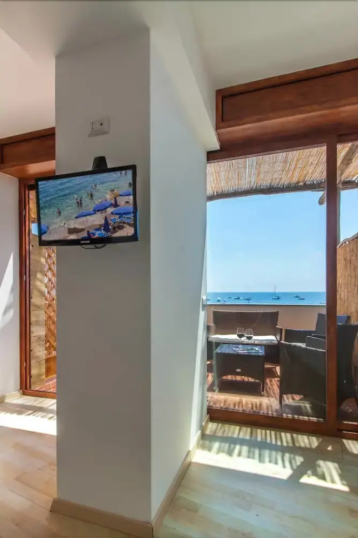 Belmare Residence On The Beach