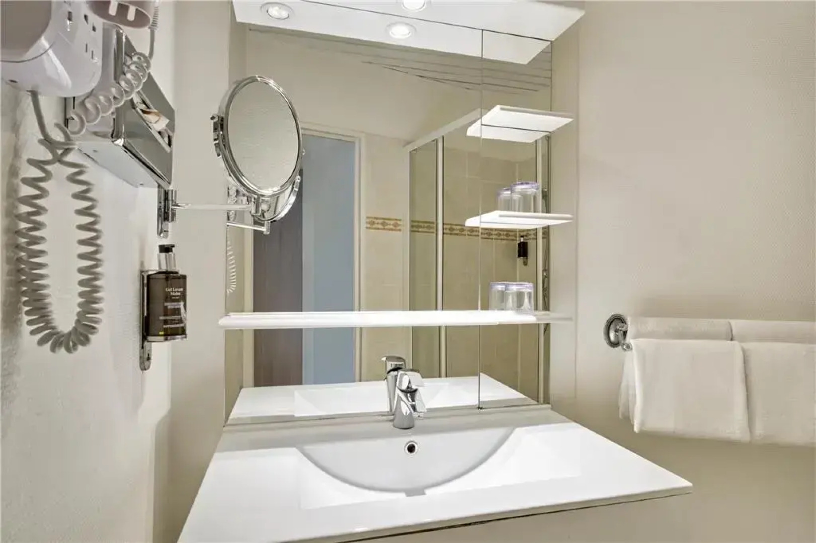 Hôtel Abaca Messidor by HappyCulture