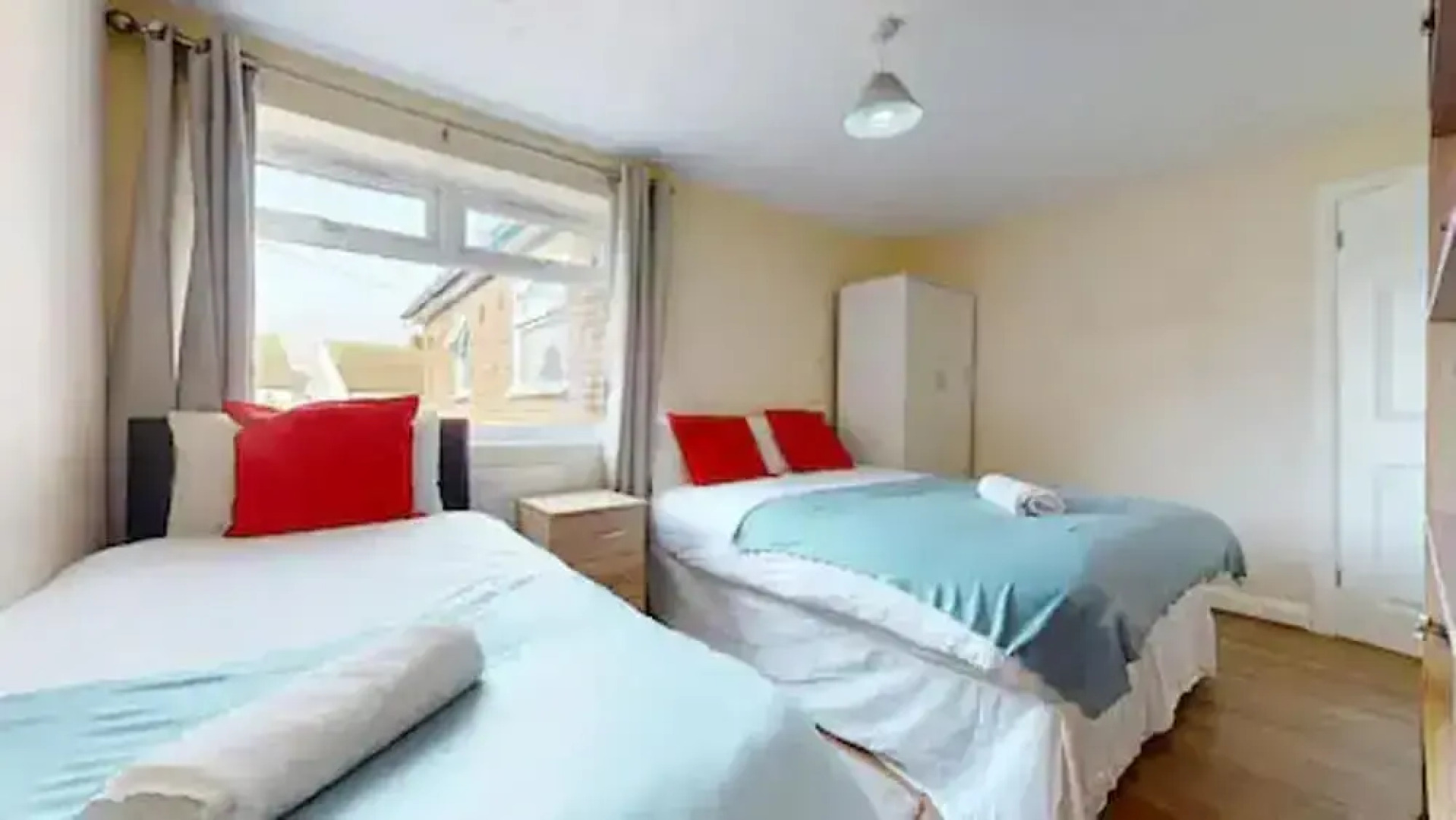 Captivating 2-bed Apartment in Stanford-le-hope