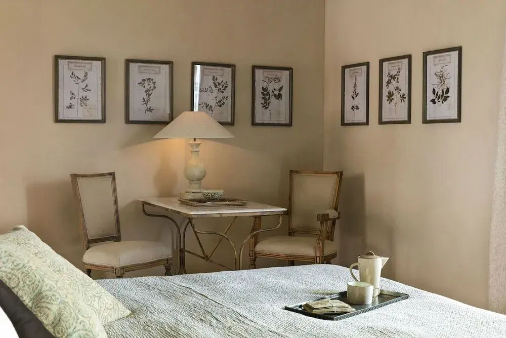 Logis Hotel Restaurant Le Prieure