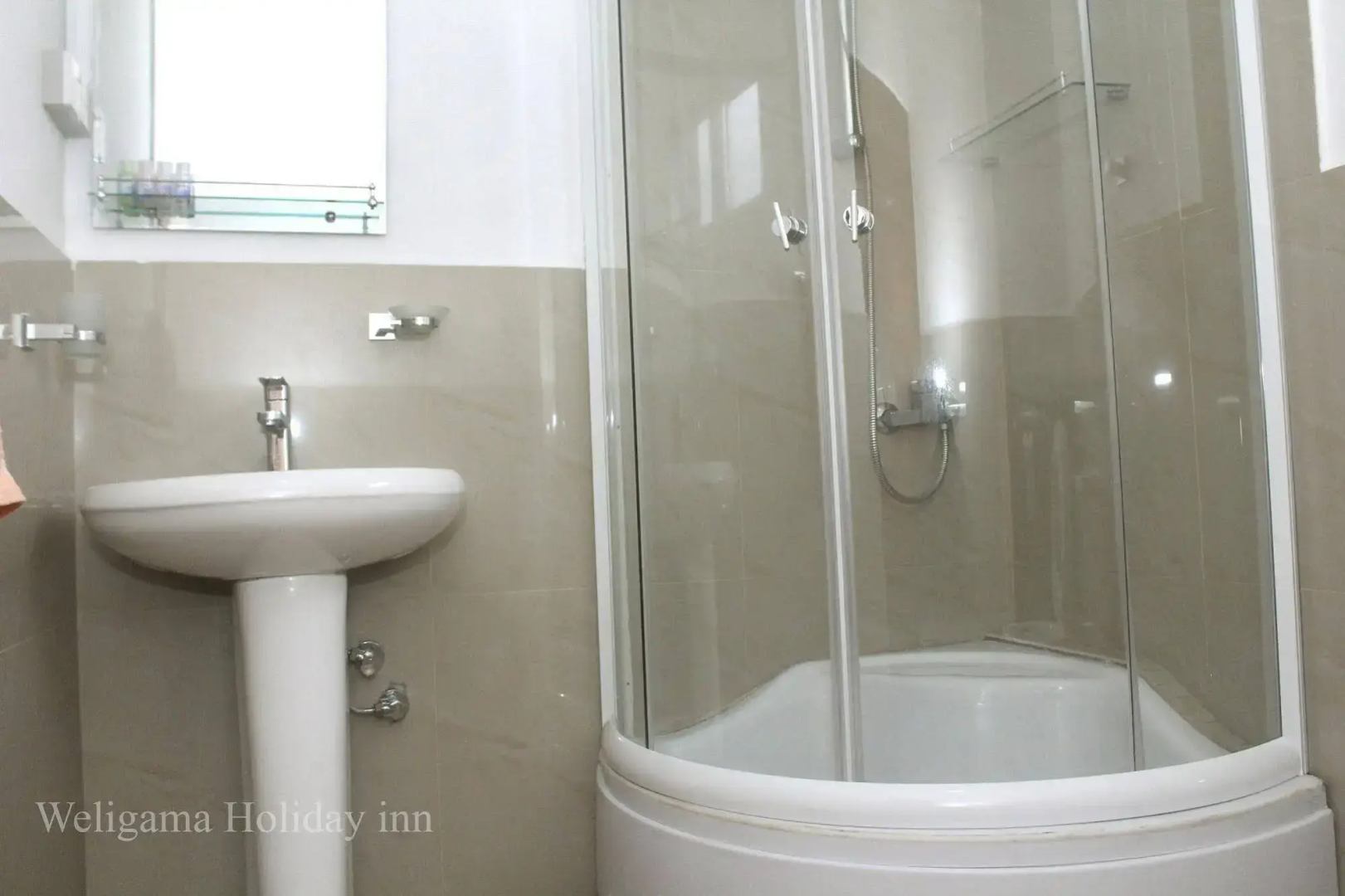 Weligama Holiday Inn
