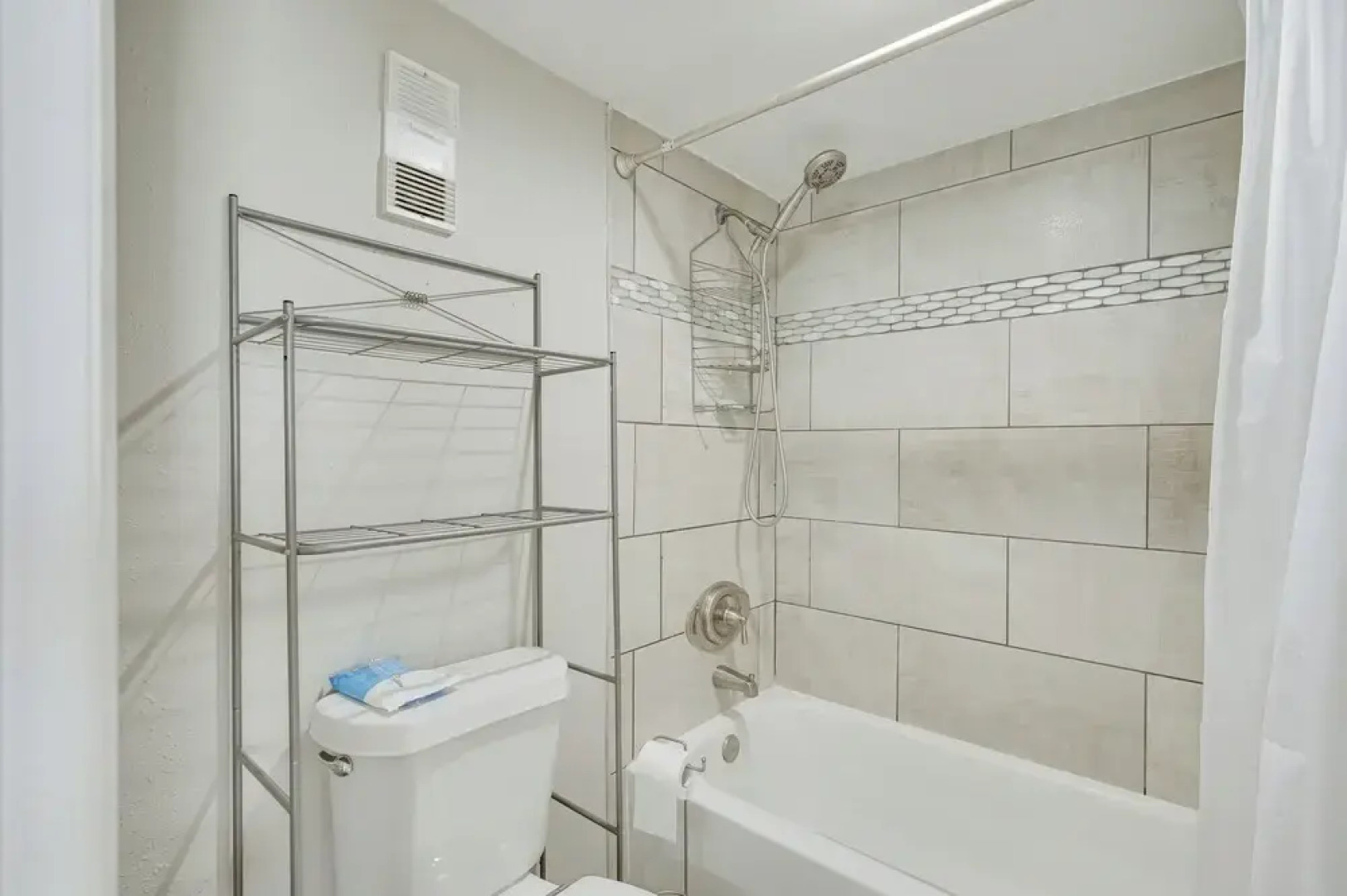 Bright Hudson Condo Rental w/ Gulf-view Balcony!