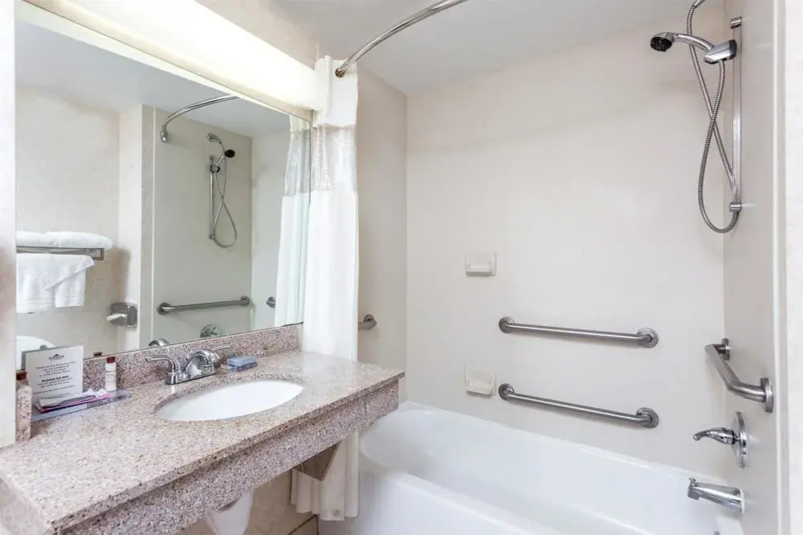 Wingate by Wyndham Atlanta/Six Flags Austell