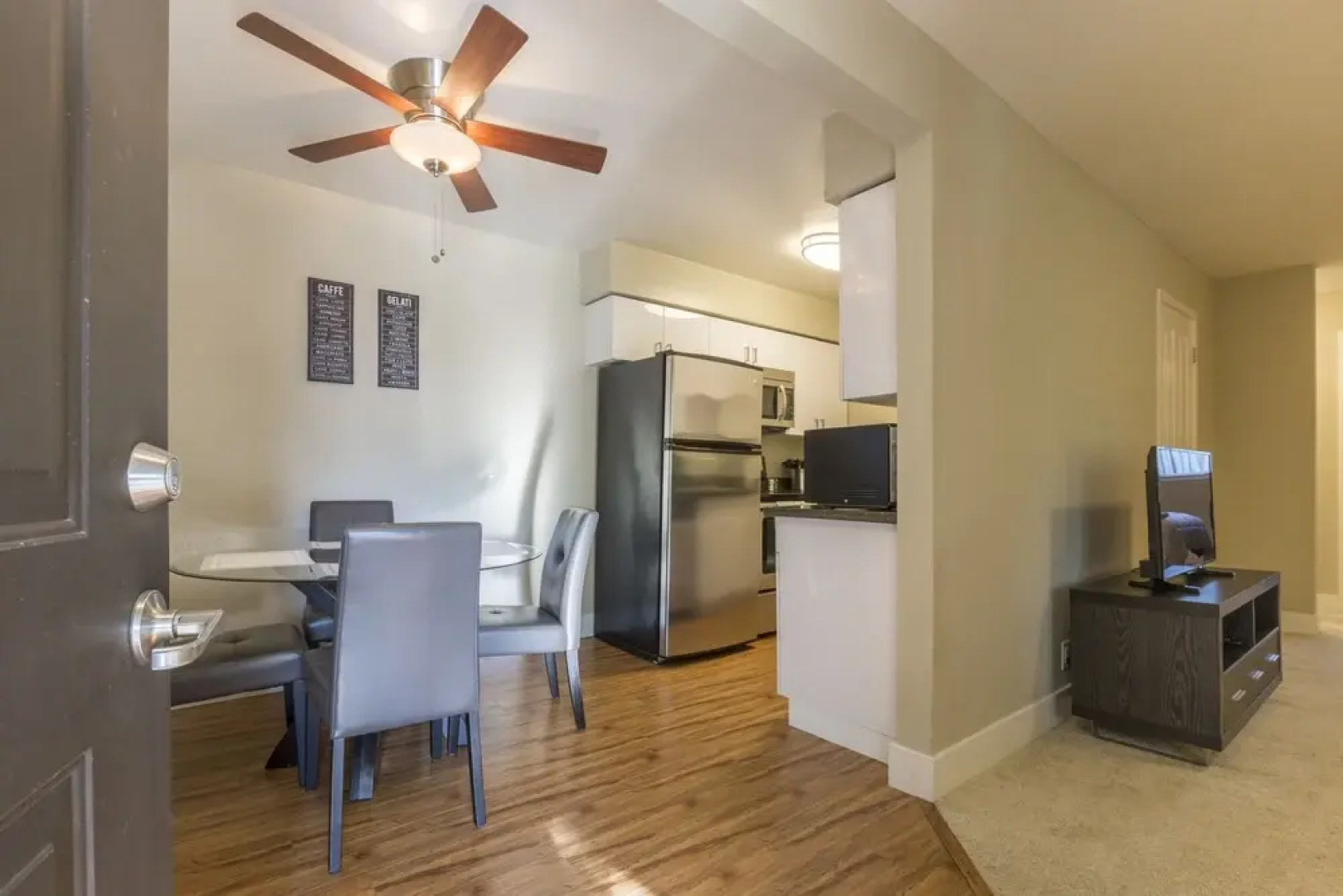 Bright Unit Near Silicon Valley - Washer & Dryer