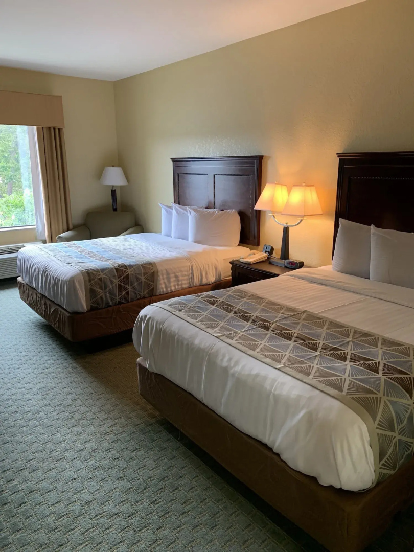 Ambassador Inn and Suites Tuscaloosa