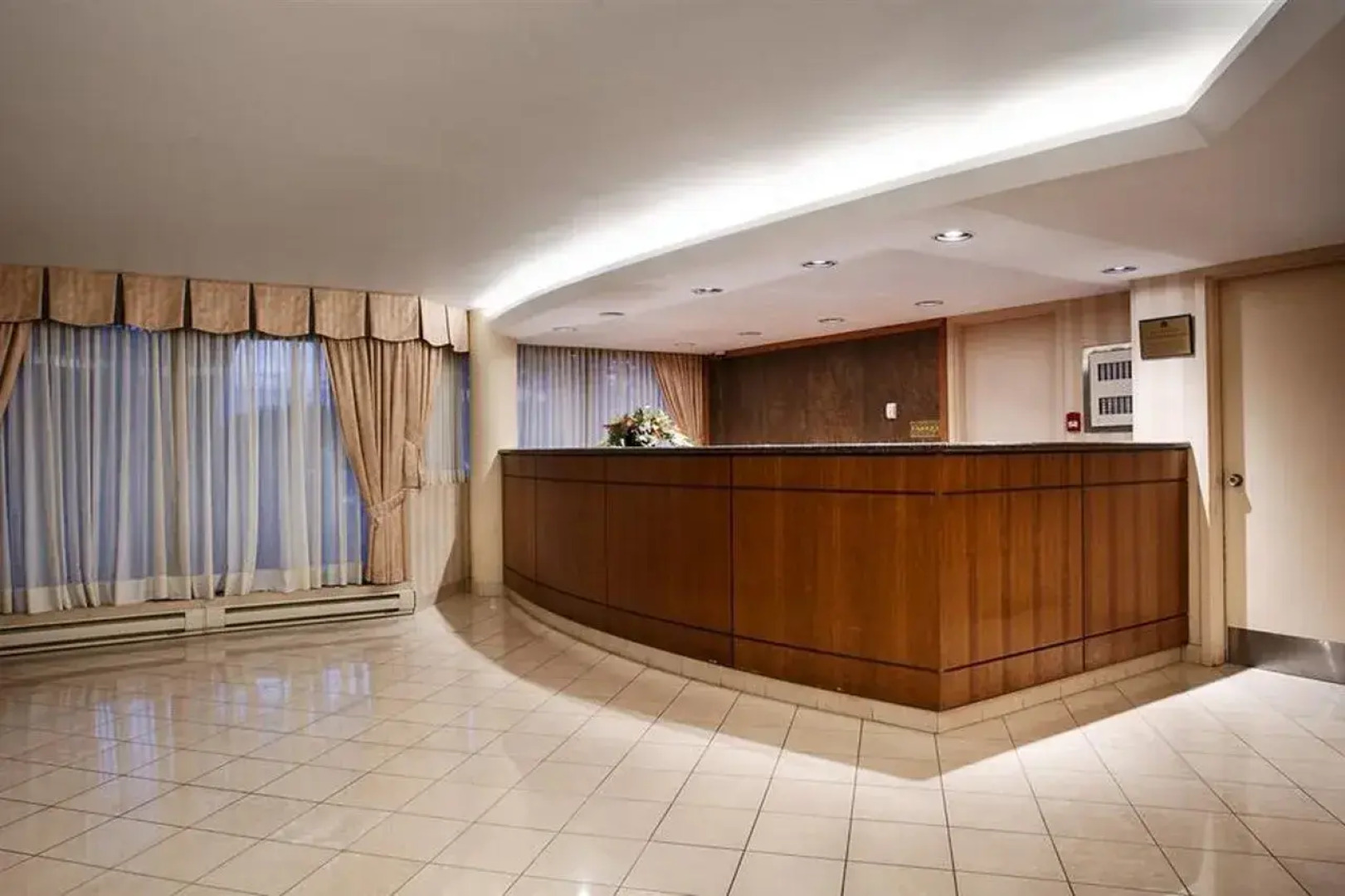 Best Western Plus Ottawa City Centre