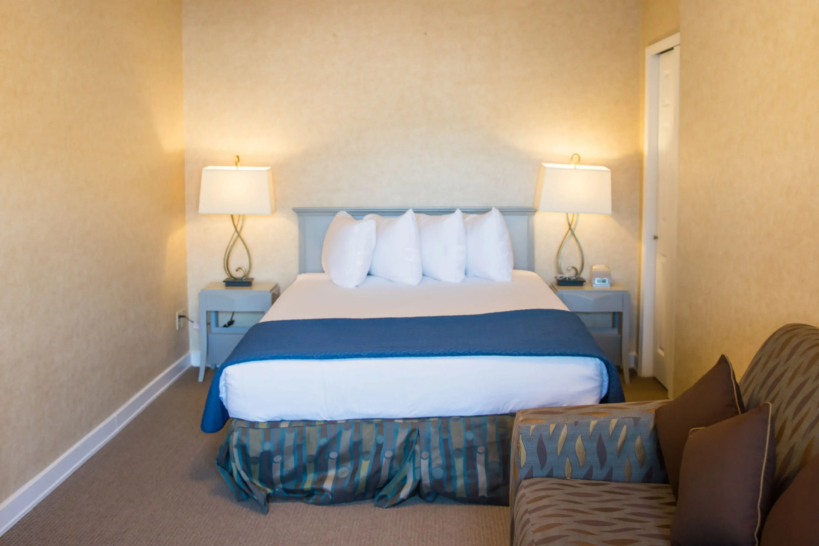 Inn of the Four Winds Oceanfront Seaside