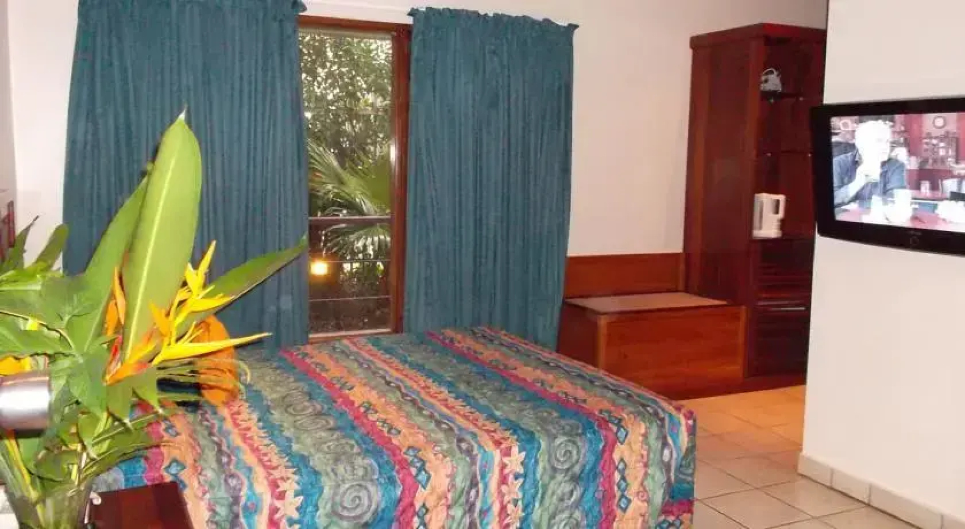 Kimbe Bay Hotel