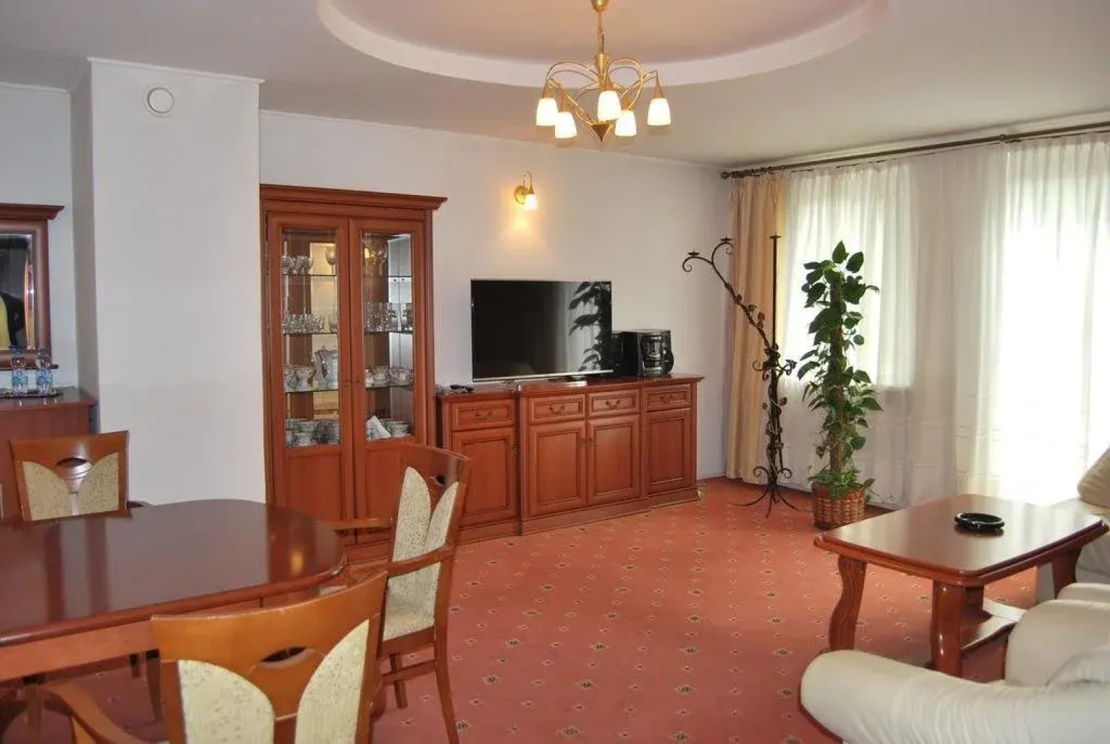 Hotel w Dobieszkowie