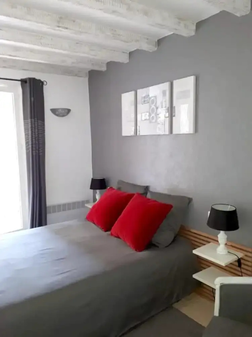 House With 3 Bedrooms in Mons, With Wonderful Mountain View, Shared Pool, Furnished Garden - 30 km From the Beach