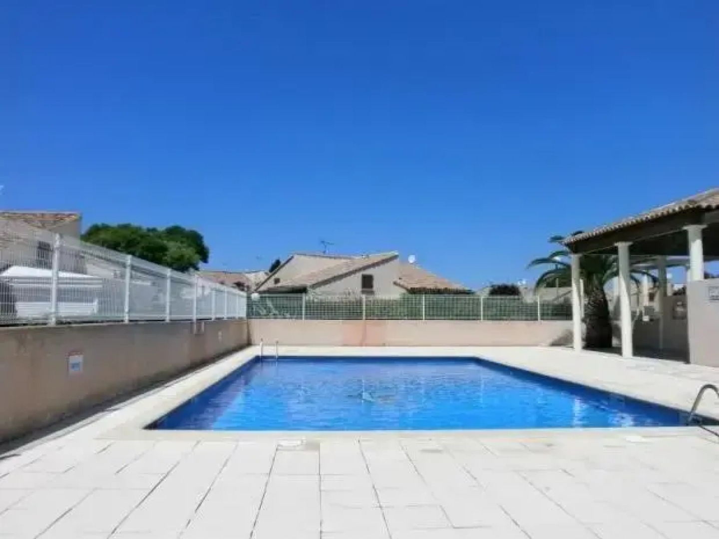 Location Villa Laval 2