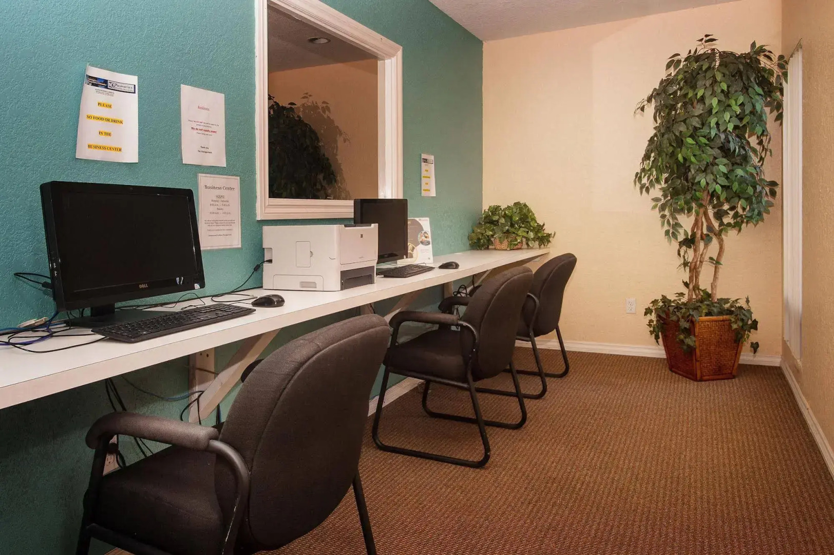 Sunshine Suites at Midway