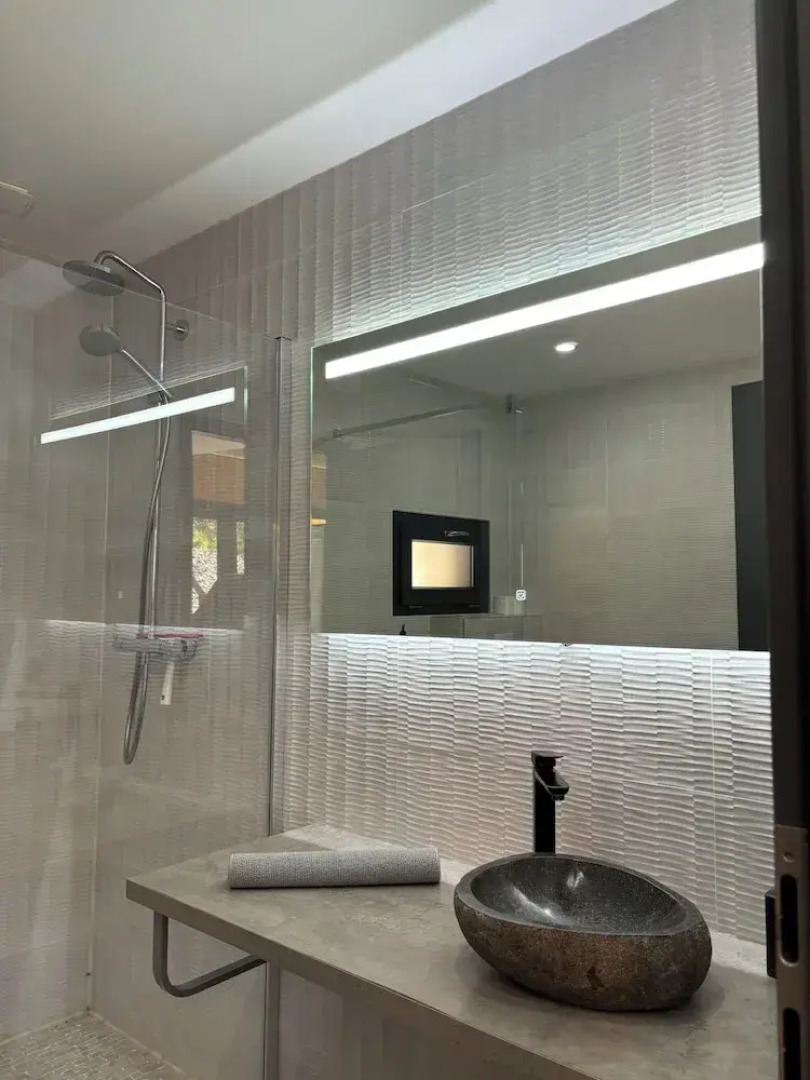 Chalets Perce Neige & Jacuzzi privatif