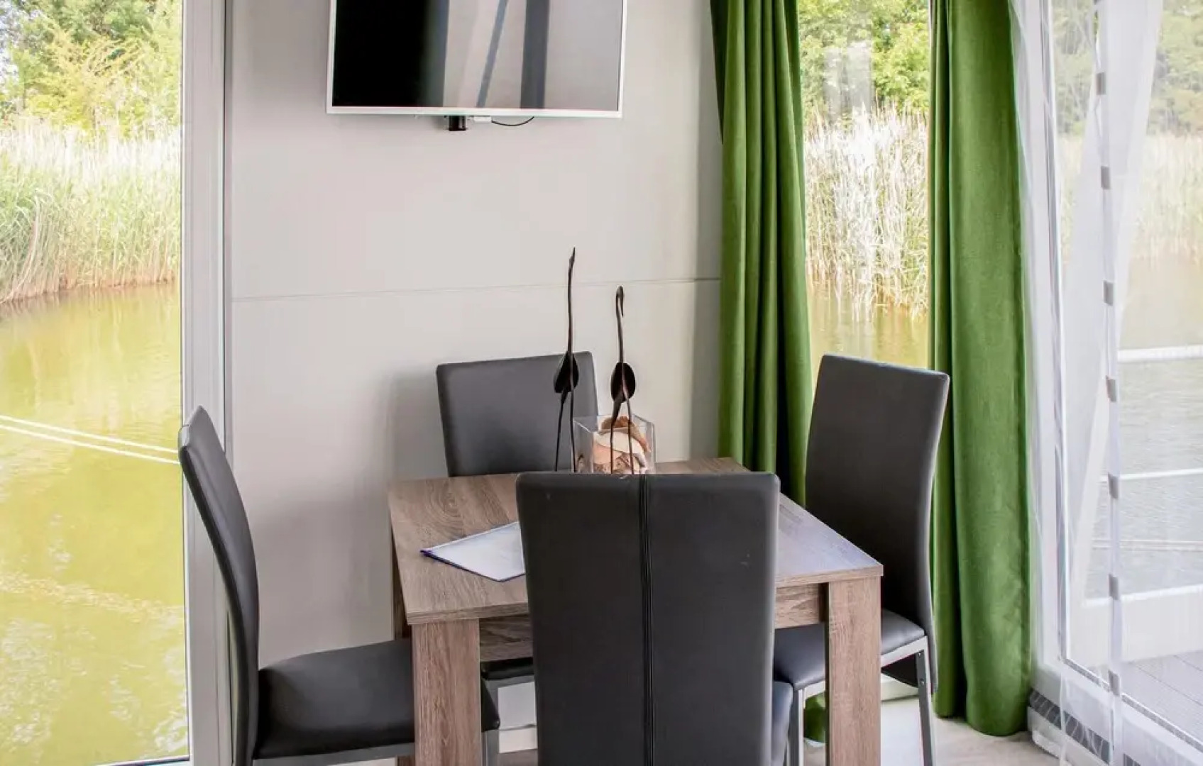 Awesome Ship/boat in Biddinghuizen With 2 Bedrooms and Wifi