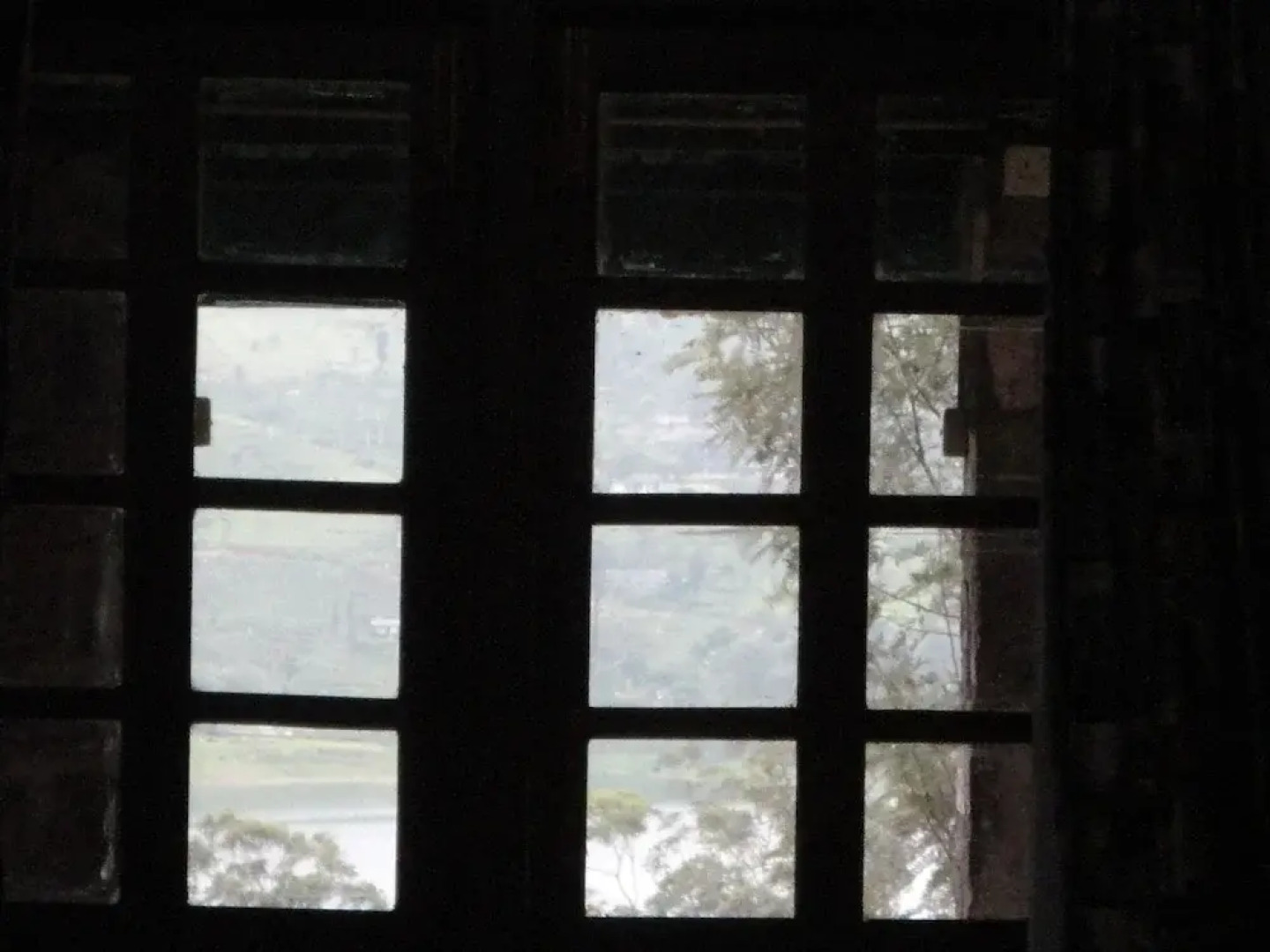 Castlereigh Holiday Inn and Cottages