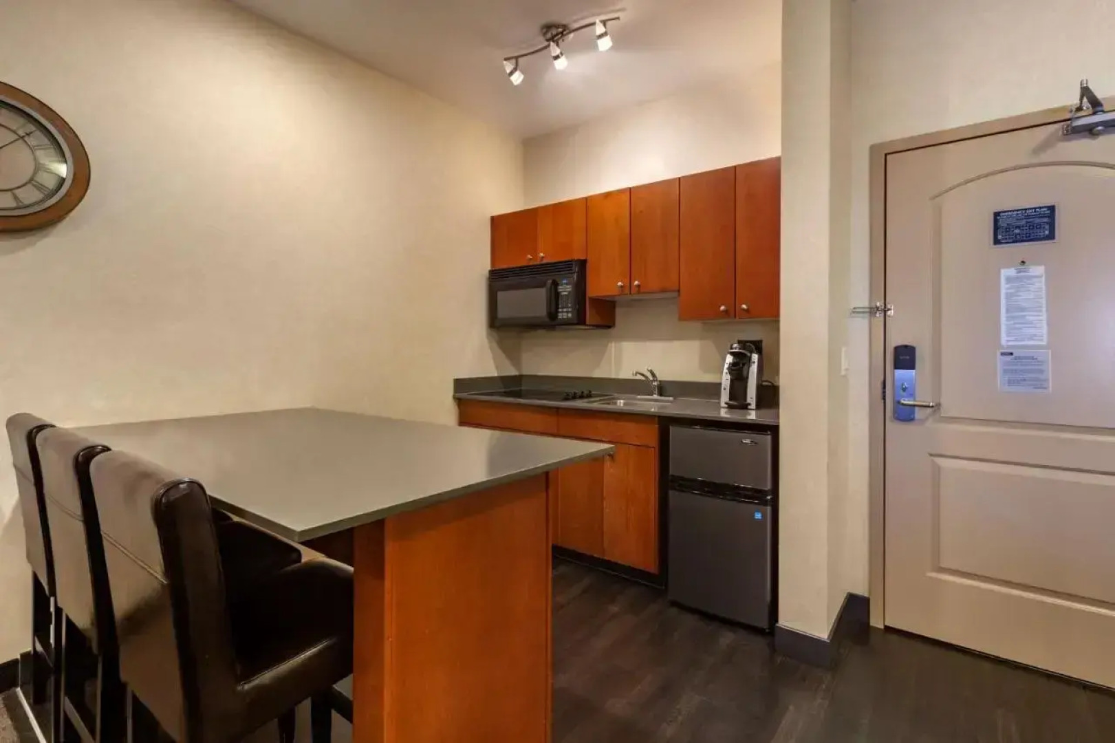 Best Western Plus Meridian Hotel