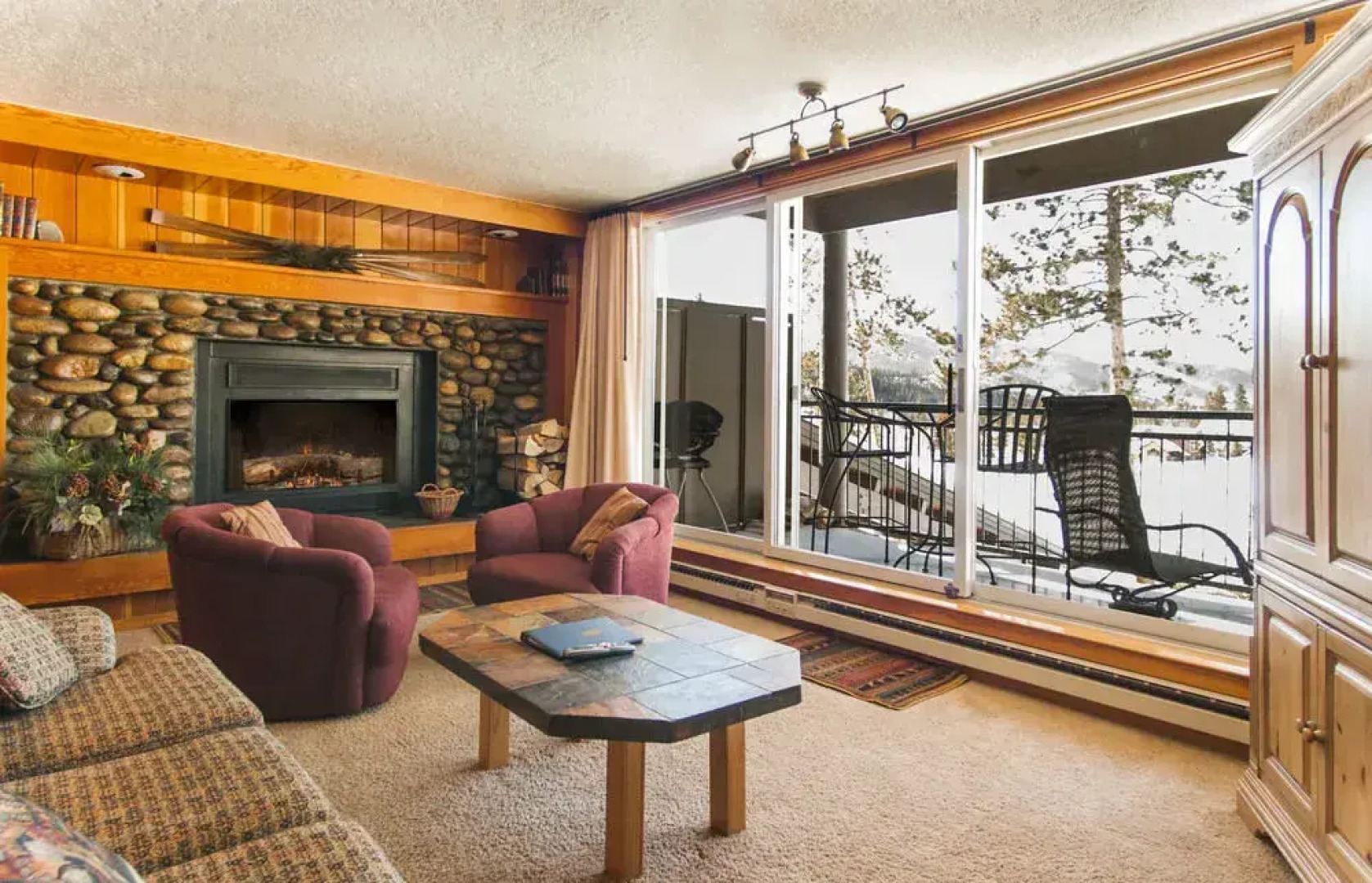 Pines Condominiums in West Keystone by Key to the Rockies