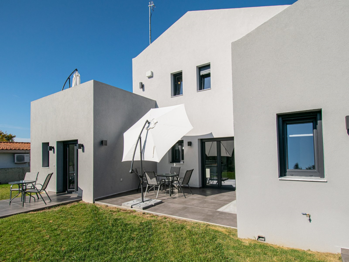 TheaSea Luxury Suites -  Villa Suite