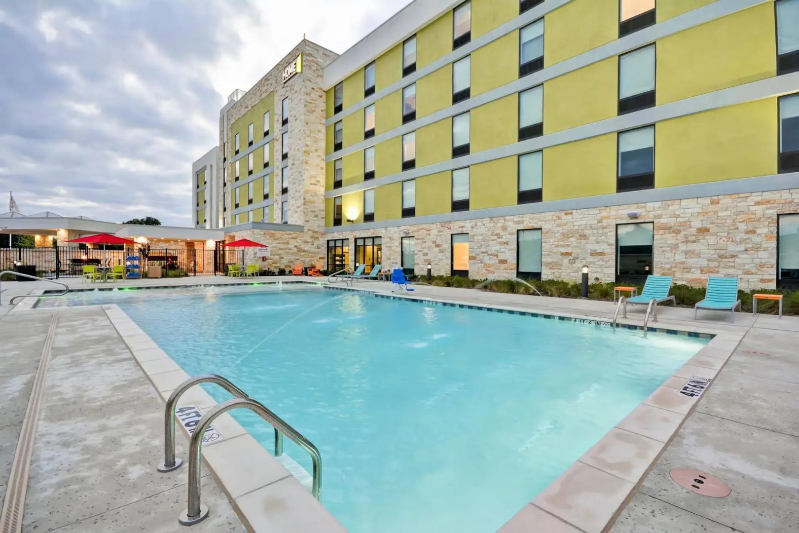Home2 Suites by Hilton Dallas Addison