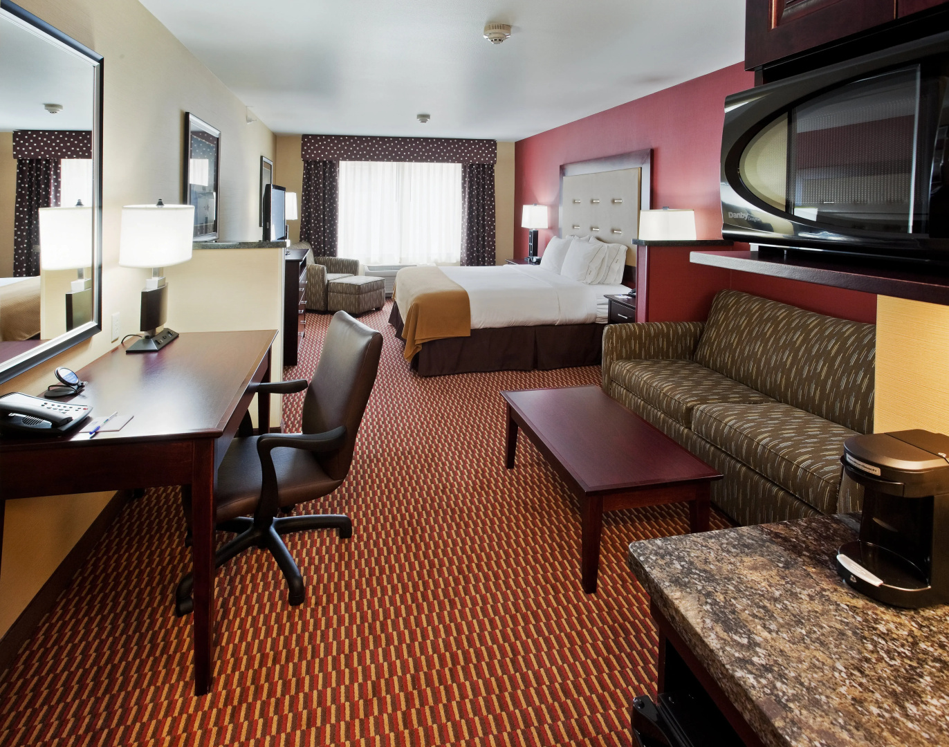Holiday Inn Express Hotel & Suites Great Falls by IHG