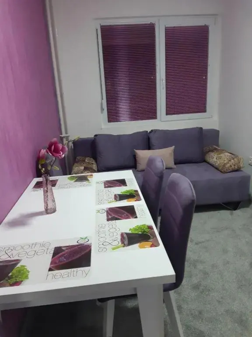Apartment No. 5