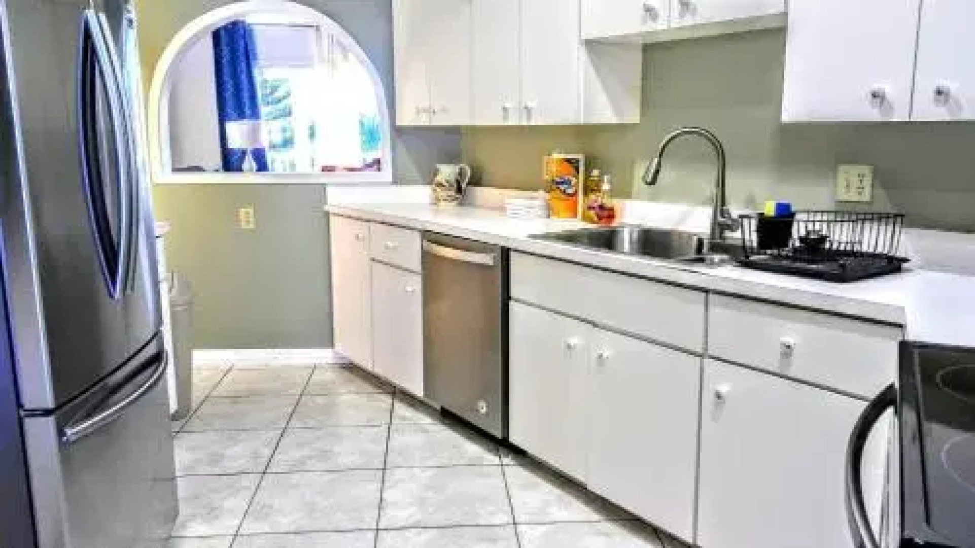 3000 Sq Ft Beach And Bay Condo