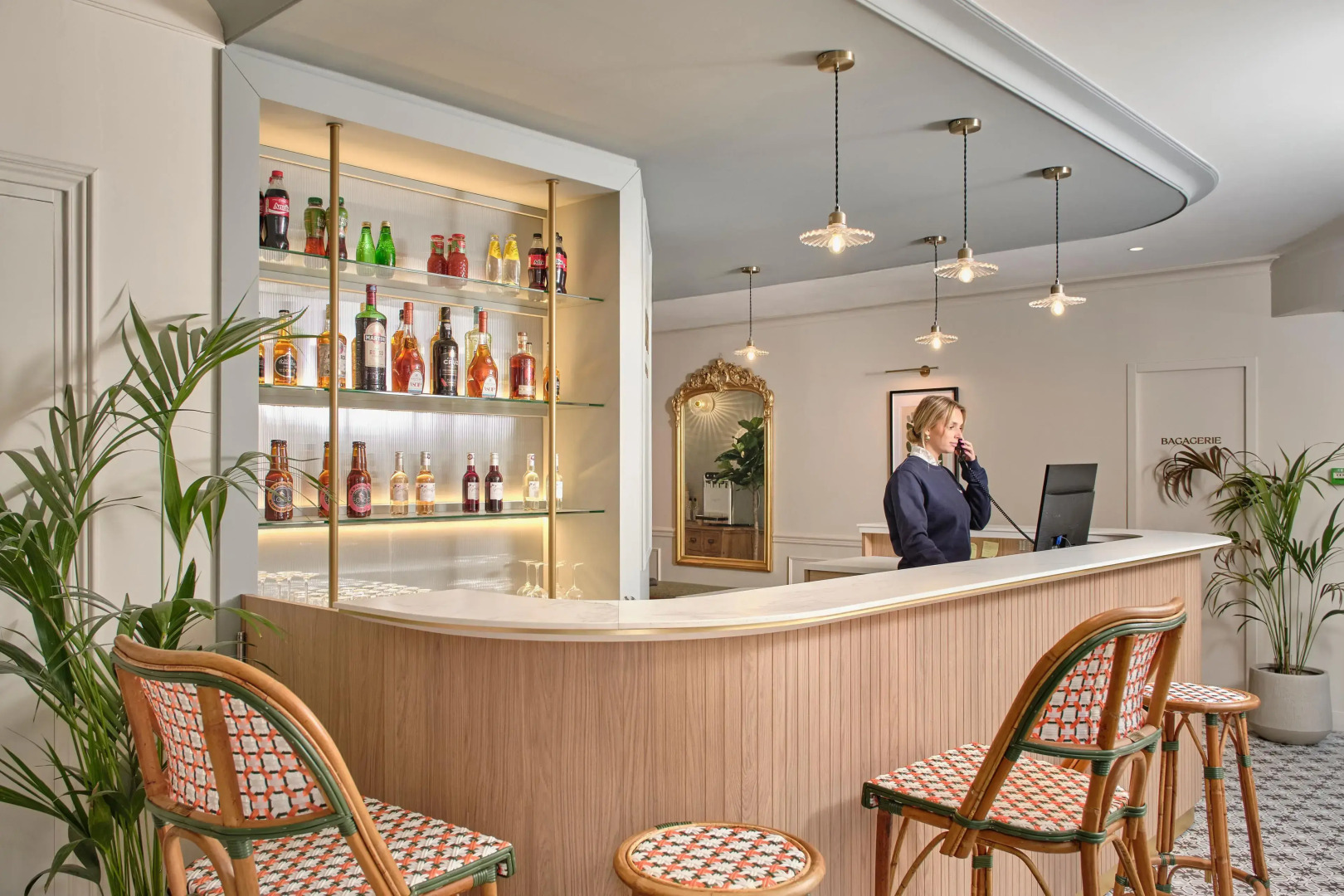 Posy Hotel by Happyculture