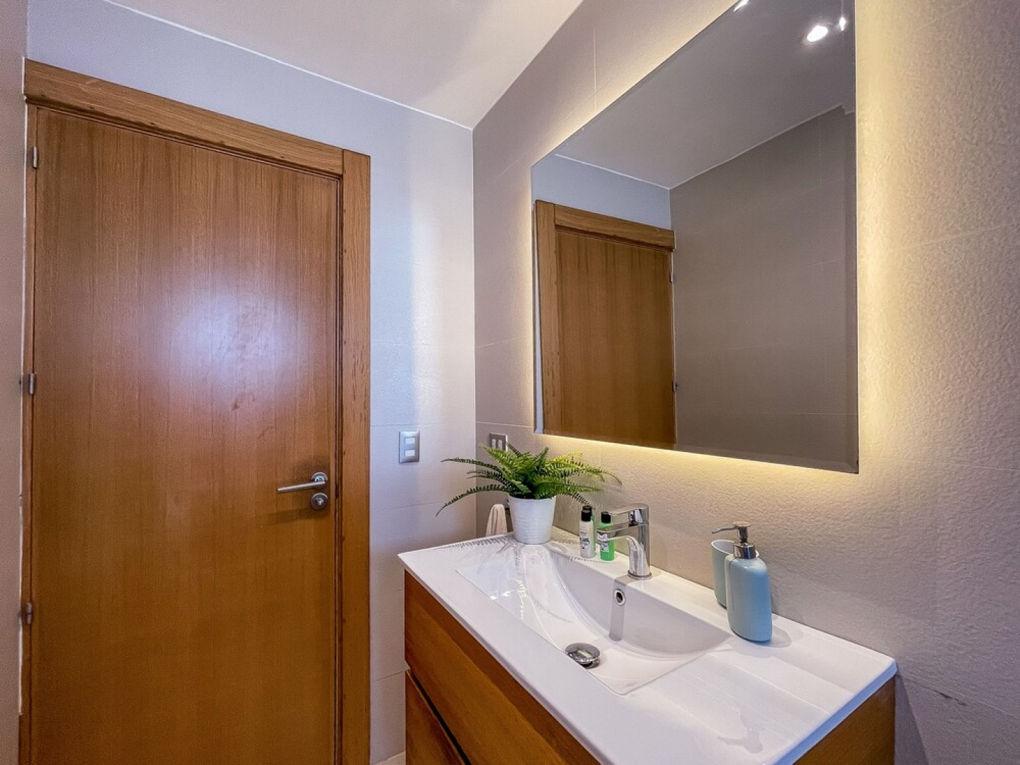 Luxurious Condo Steps From The Beach B2 Los Corales Playa Bavaro