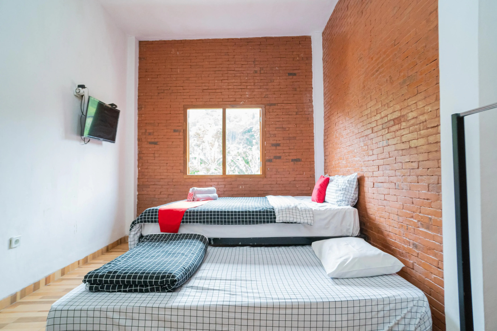 RedDoorz Syariah @ Selomangleng Kediri