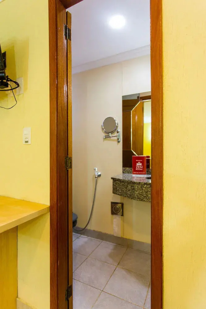 ZEN Rooms Conde de Lages