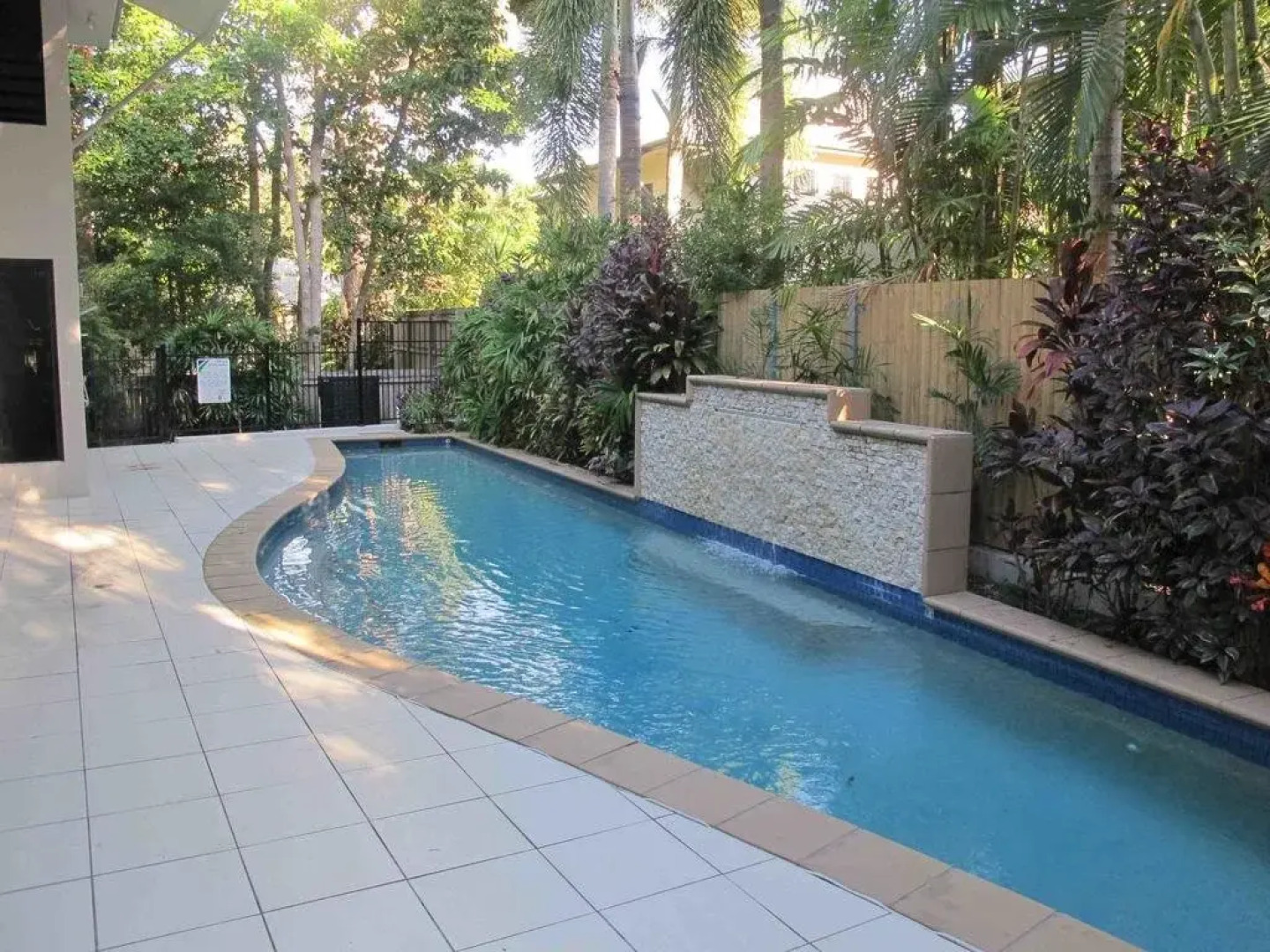 Seascape Luxury Beachfront Holiday House