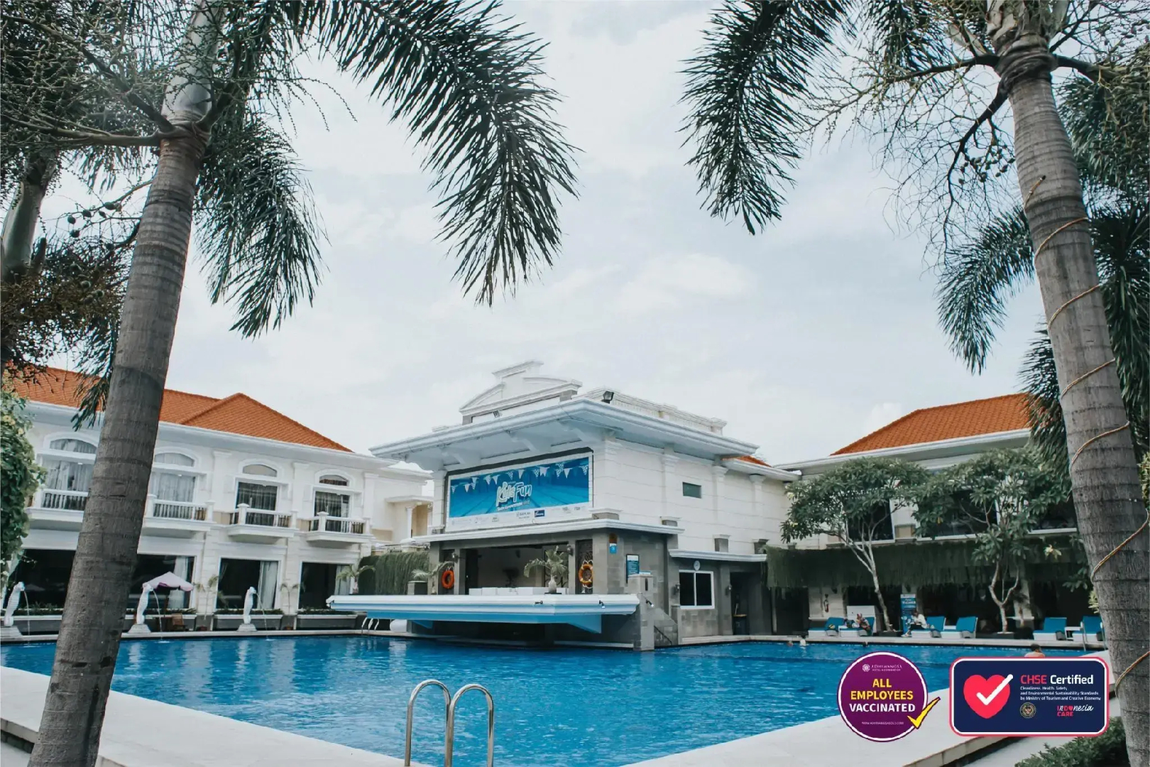 Adhiwangsa Hotel & Convention Hall