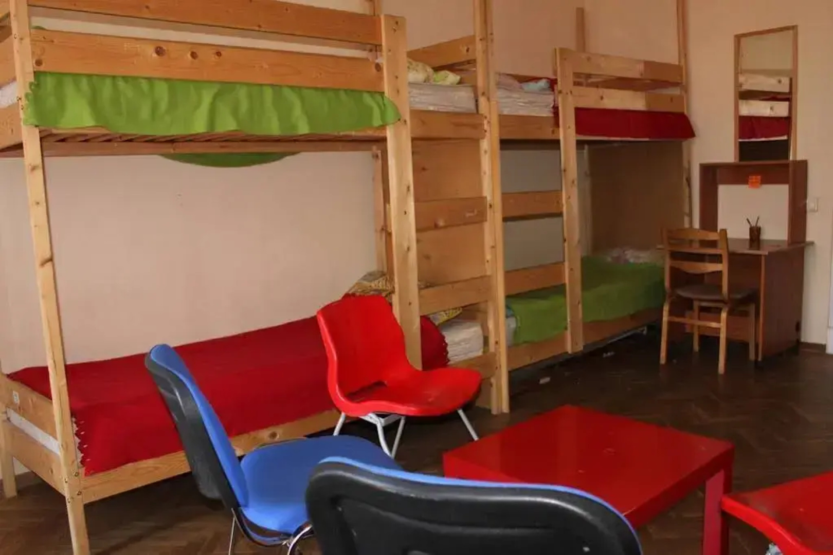 Hostel Right Place