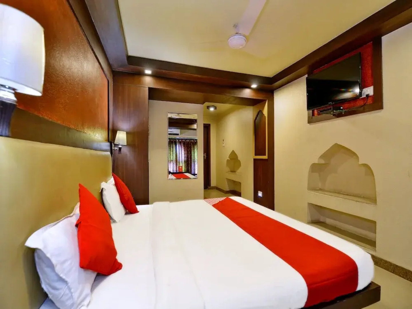 Shanti Bhawan Heritage Hotel