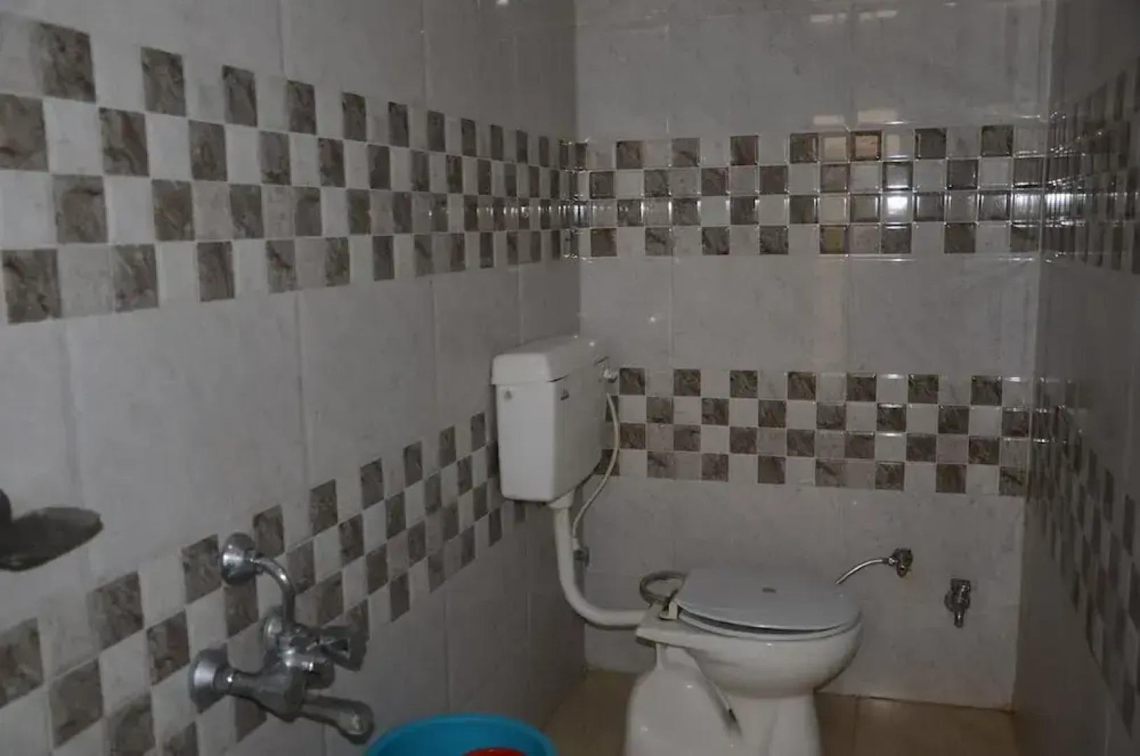 Goroomgo Hotel Rajawat Madhya Pradesh