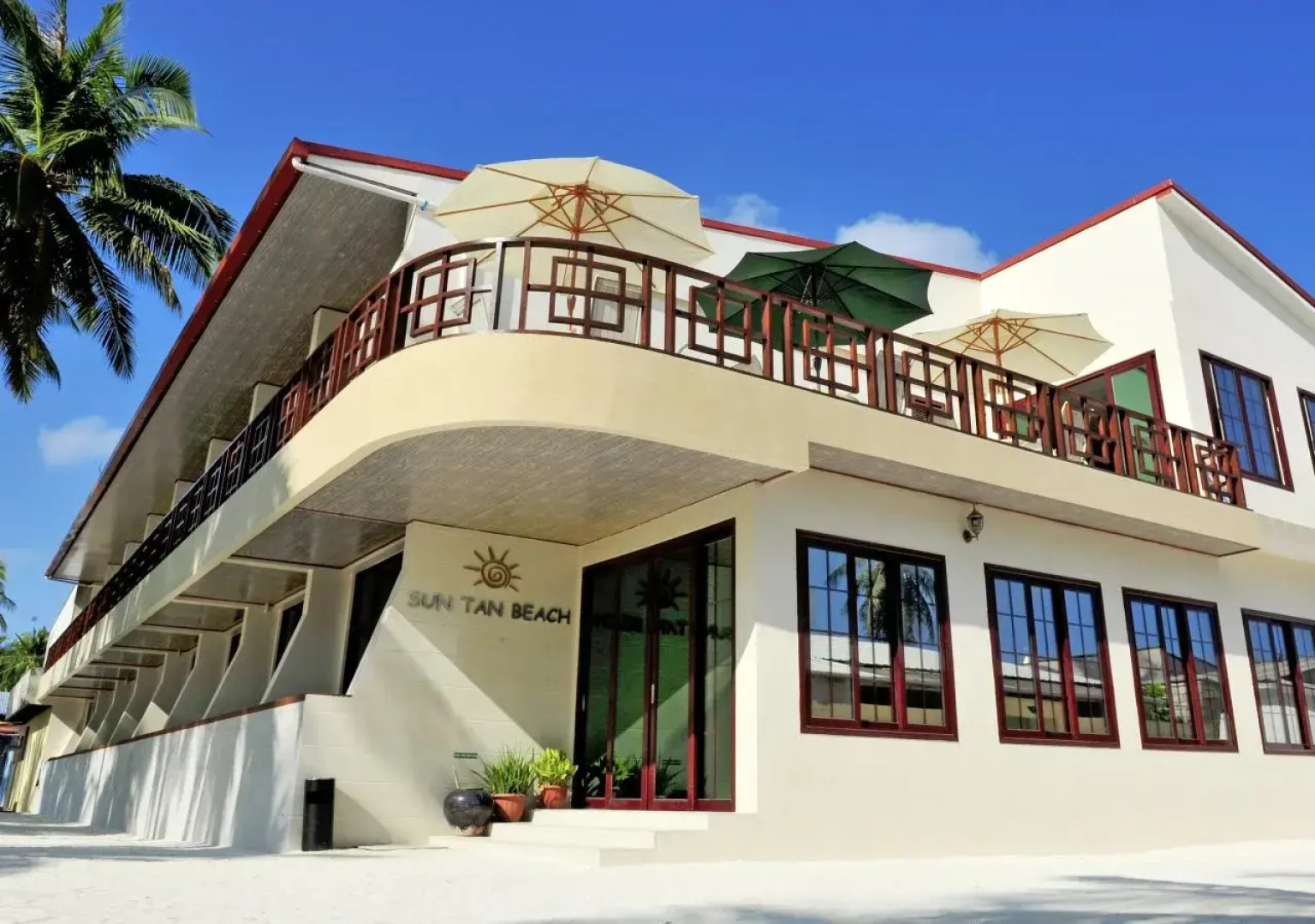 Crystal Sands Villa