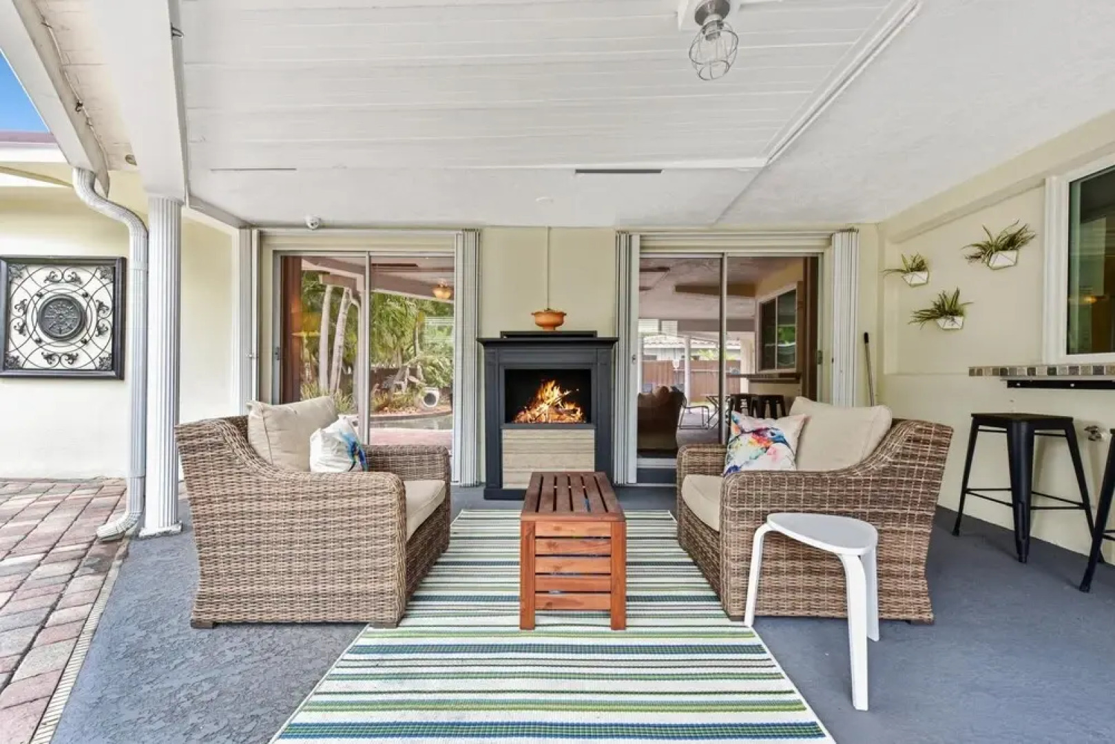 Private pool and canal home with Office space