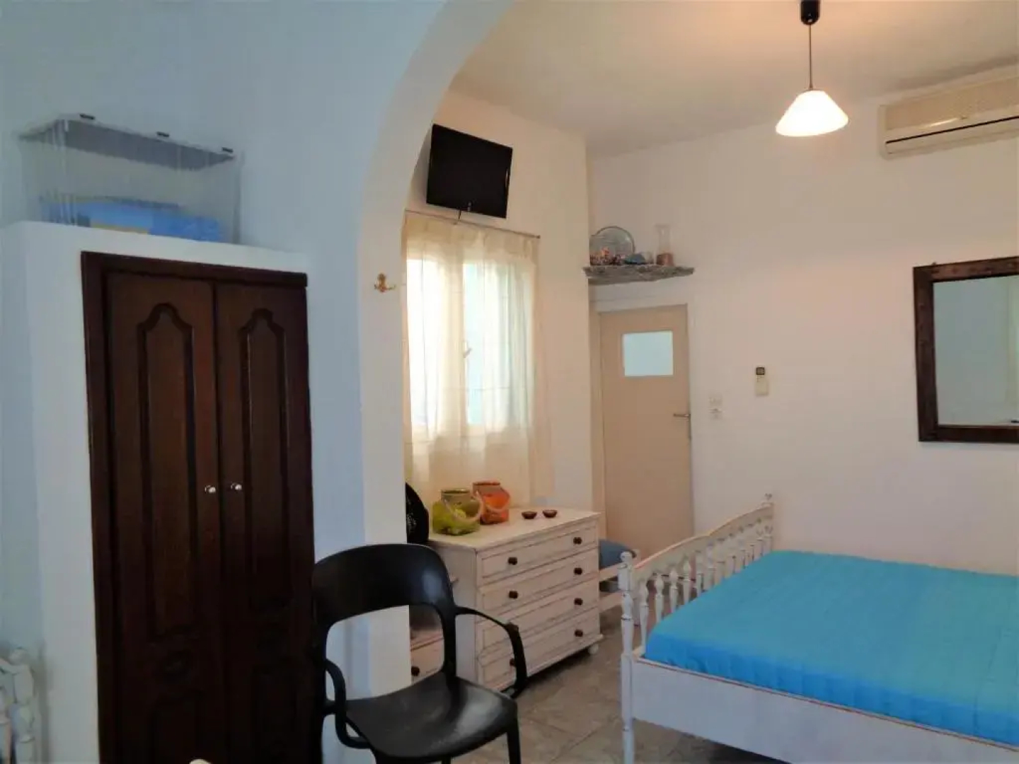 ostria studios - molos