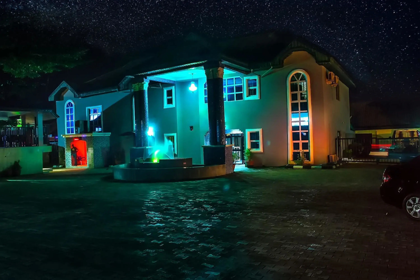 Keves Inn and Suites