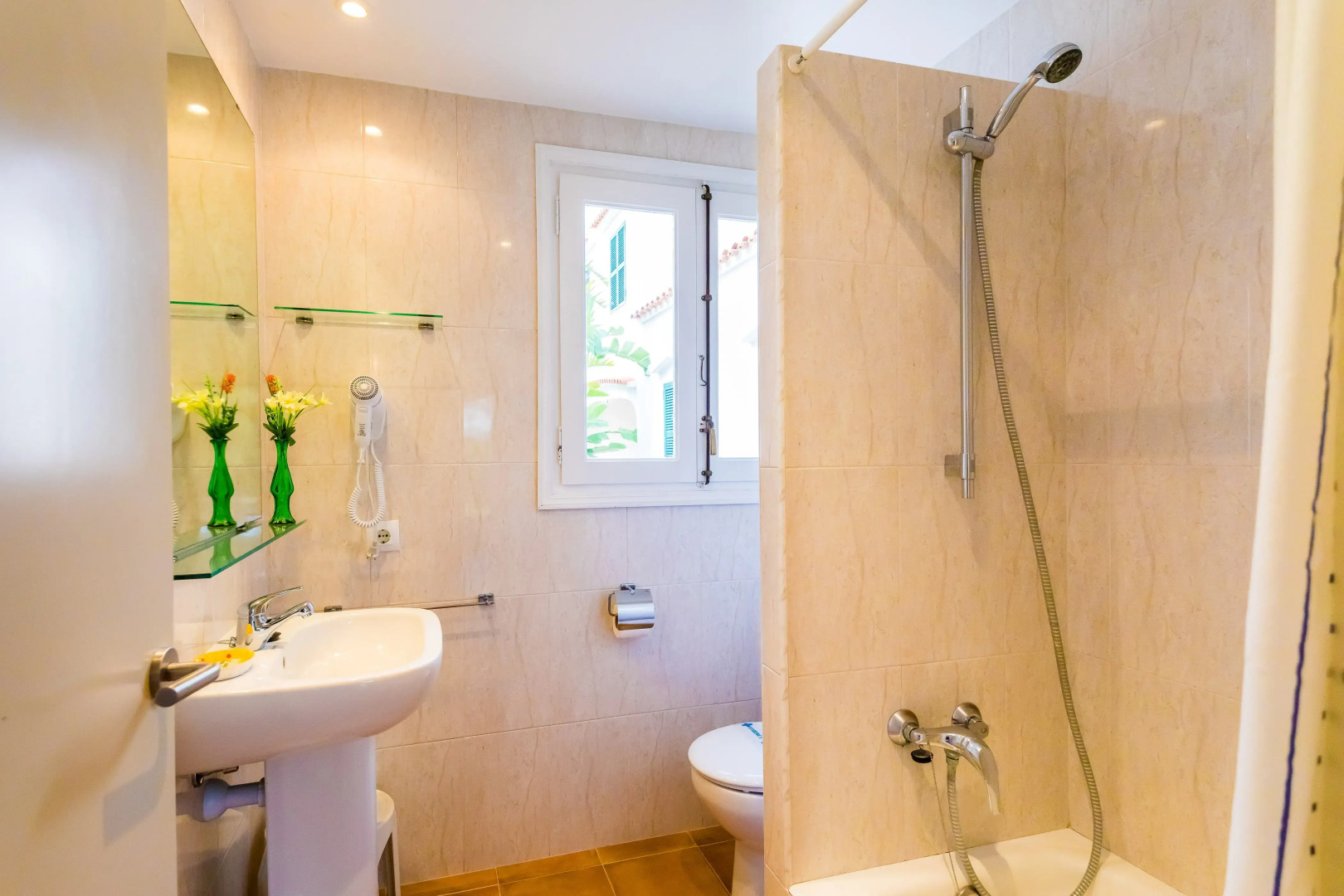 Apartamentos Arenal Playa