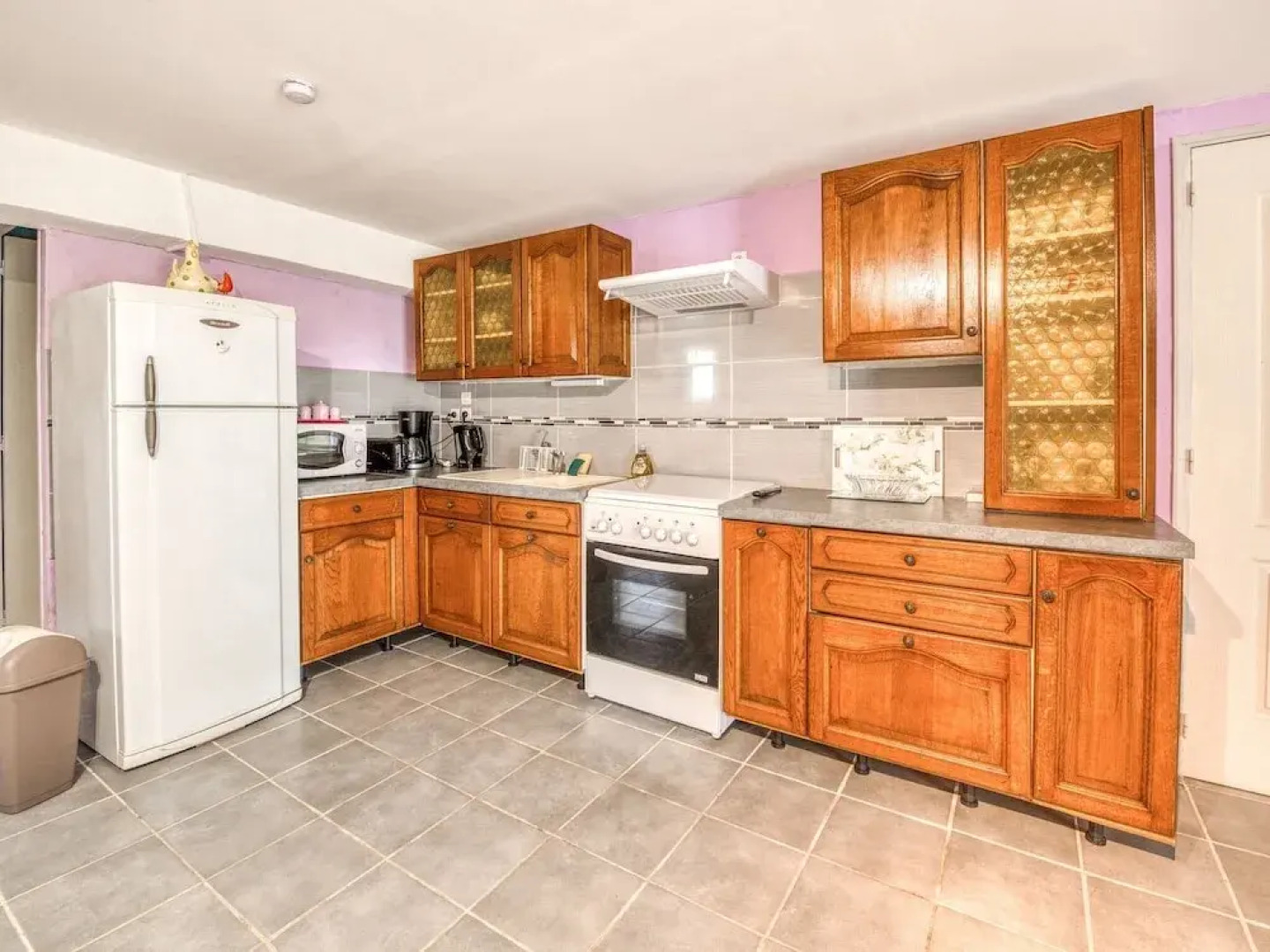 Accommodation With Pool and Large Garden Between Bergerac and Sarlat